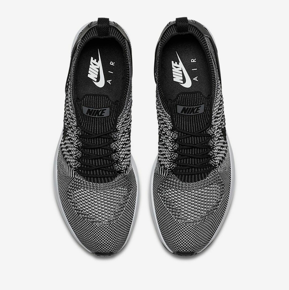 Nike Air Zoom Mariah Flyknit Racer - Picture 4 of 6